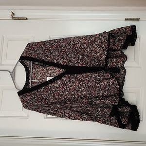 Free people extra small black floral kimono